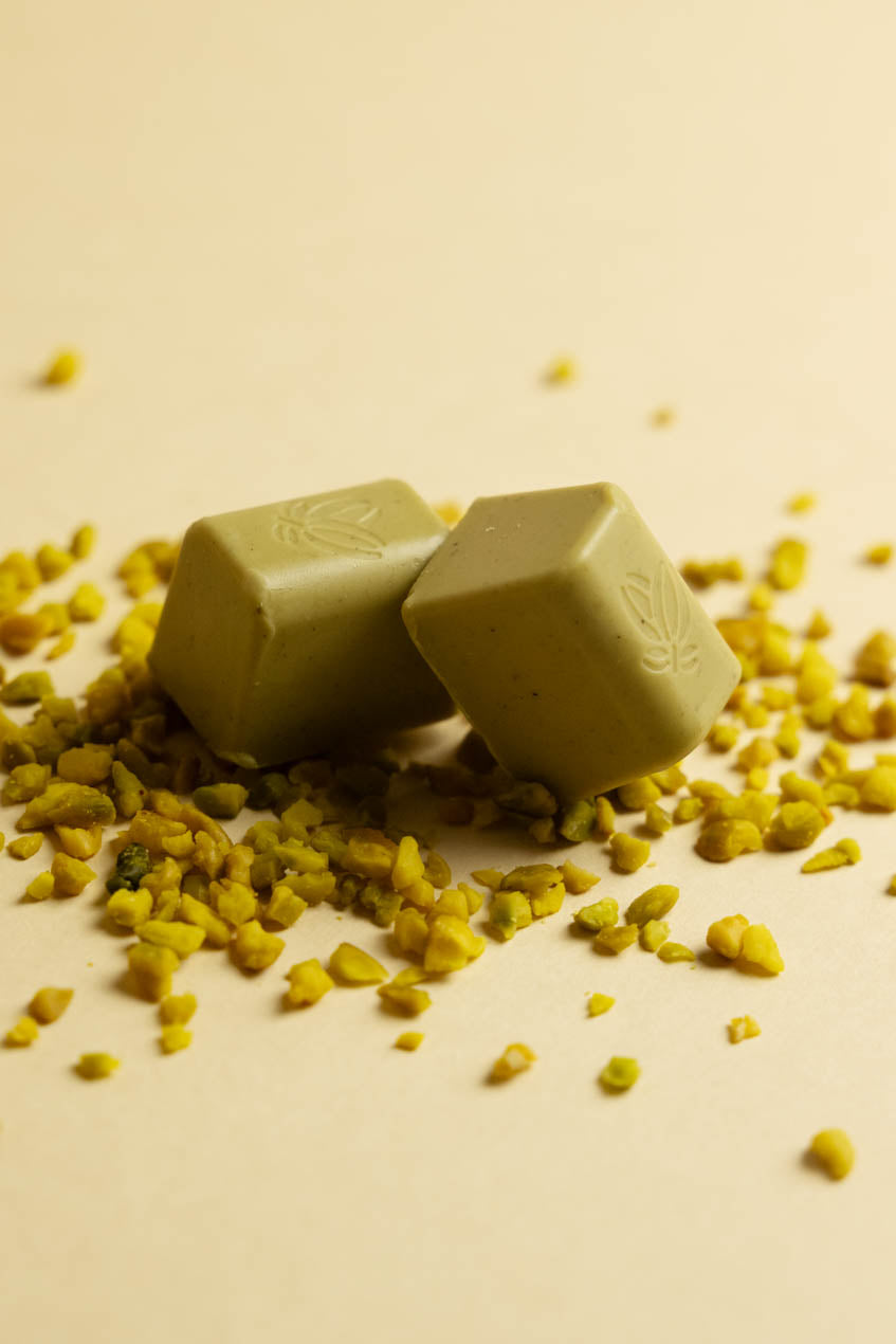 Le Praline Blue Rose Vanini Pistacchio