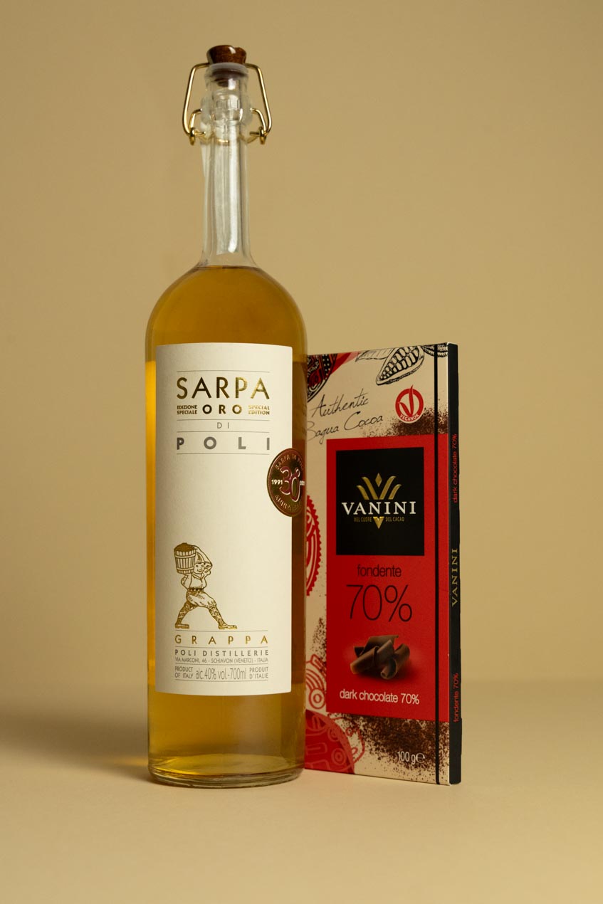 Grappa Sarpa con Tavoletta Vanini Bagua 70%